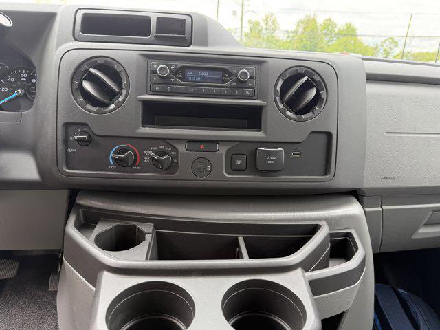2027 Ford E-Series Cutaway E-350 DRW 158" WB