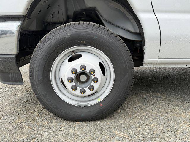 2027 Ford E-Series Cutaway E-350 DRW 158" WB