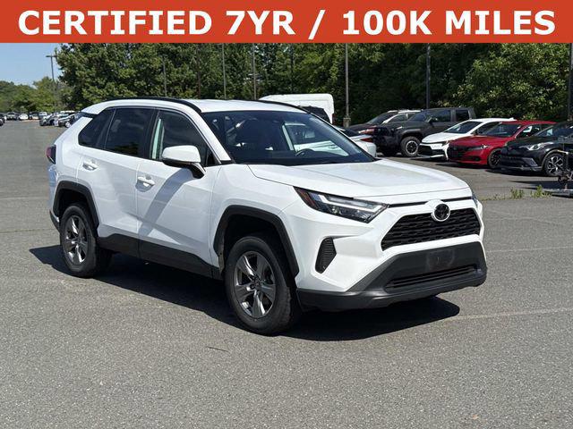 2024 Toyota RAV4 XLE AWD's photo