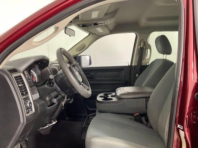 2018 Ram 1500 Express Crew Cab 4x2 57 Box