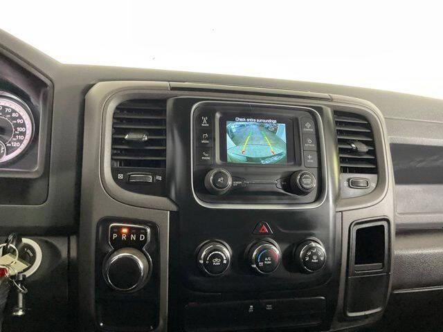 2018 Ram 1500 Express Crew Cab 4x2 57 Box