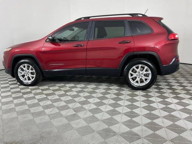 2016 Jeep Cherokee Sport