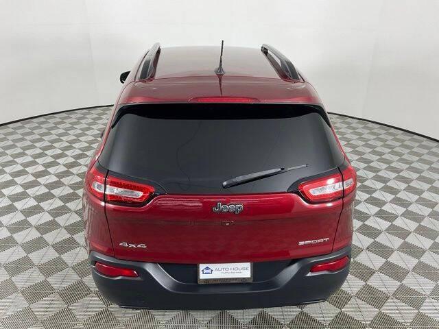 2016 Jeep Cherokee Sport