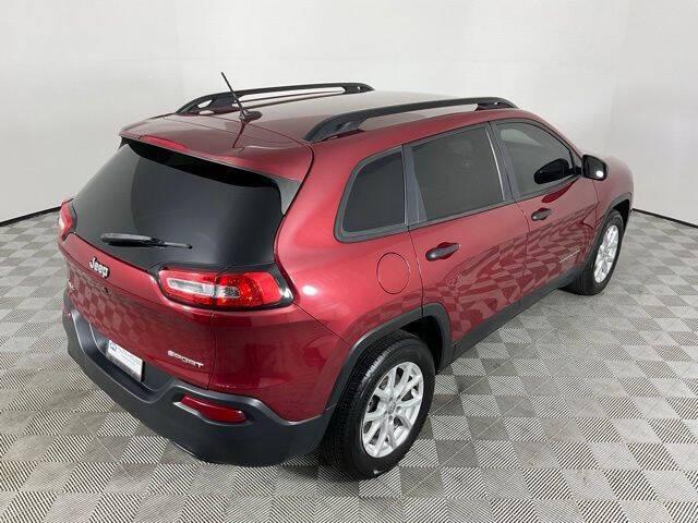 2016 Jeep Cherokee Sport