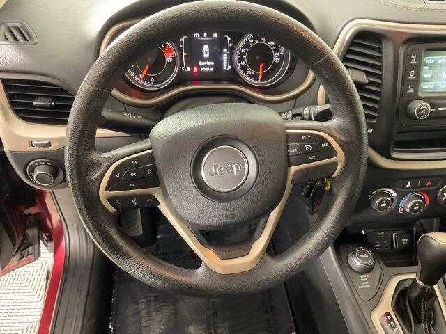 2016 Jeep Cherokee Sport