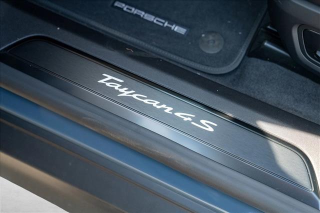 2026 Porsche Taycan 4S