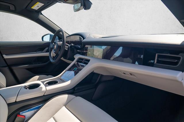 2026 Porsche Taycan 4S