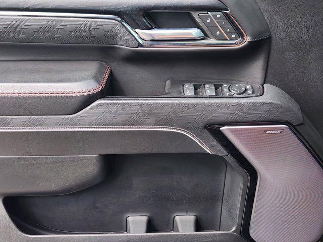 2024 GMC Sierra 2500HD 4WD Crew Cab Standard Bed AT4X