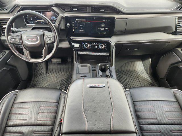 2024 GMC Sierra 2500HD 4WD Crew Cab Standard Bed AT4X
