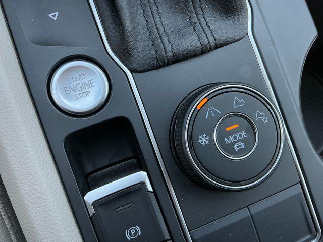 2019 Volkswagen Atlas 3.6L V6 SE w/Technology R-Line