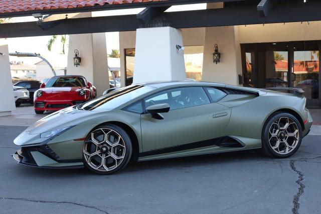 2023 Lamborghini Huracan Coupe