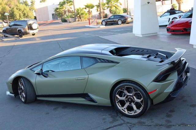 2023 Lamborghini Huracan Coupe