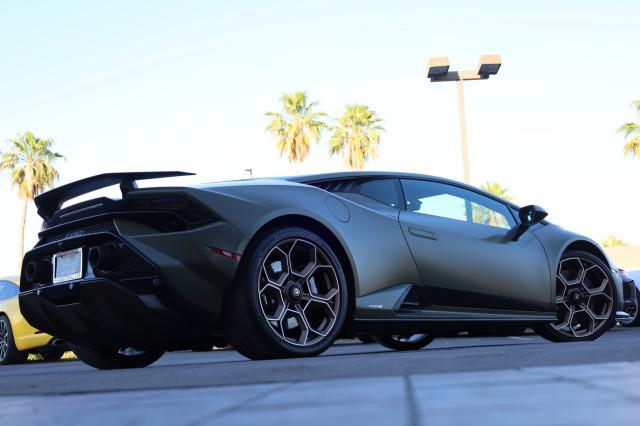 2023 Lamborghini Huracan Coupe