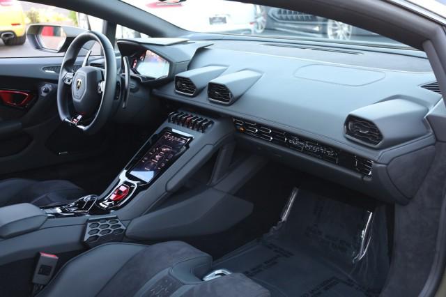 2023 Lamborghini Huracan Coupe