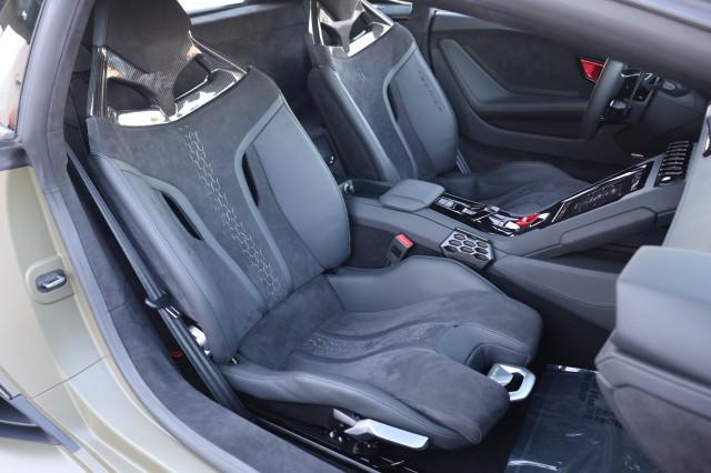 2023 Lamborghini Huracan Coupe
