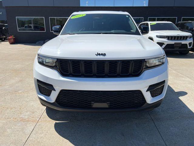 2023 Jeep Grand Cherokee Altitude 4x4