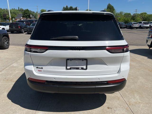 2023 Jeep Grand Cherokee Altitude 4x4