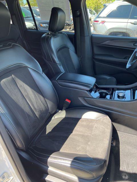 2023 Jeep Grand Cherokee Altitude 4x4