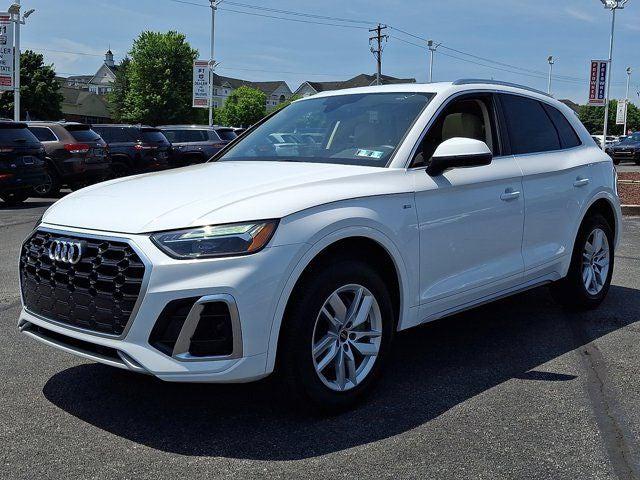 2023 Audi Q5 Premium 45 TFSI S line quattro 2023 Audi Q5 Premium 45 TFSI S line quattro