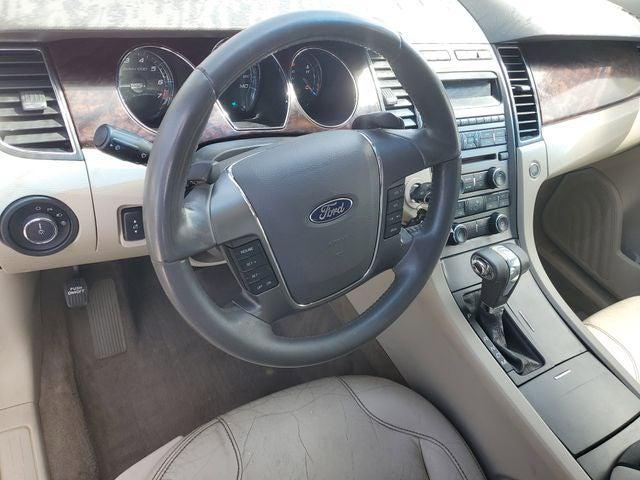2011 Ford Taurus SEL