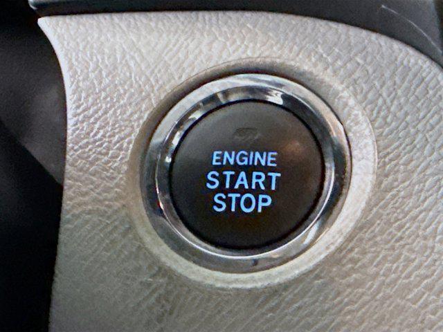 2020 Toyota Sienna LE