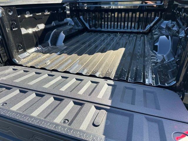 2026 GMC Canyon Elevation, 4WD