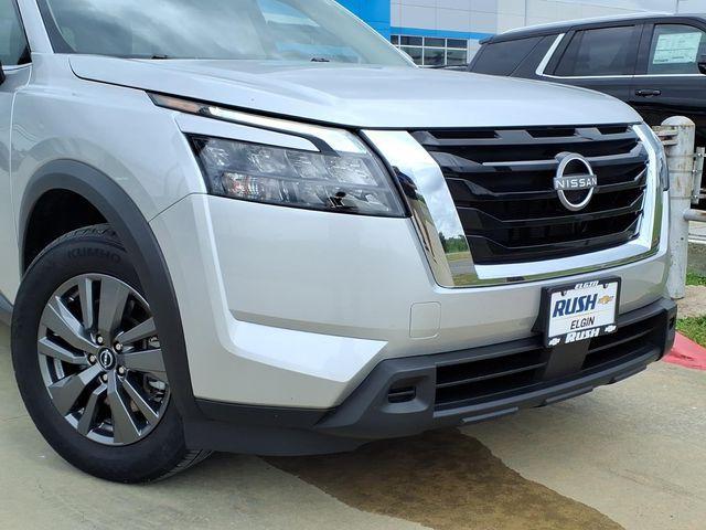 2025 Nissan Pathfinder SV FWD