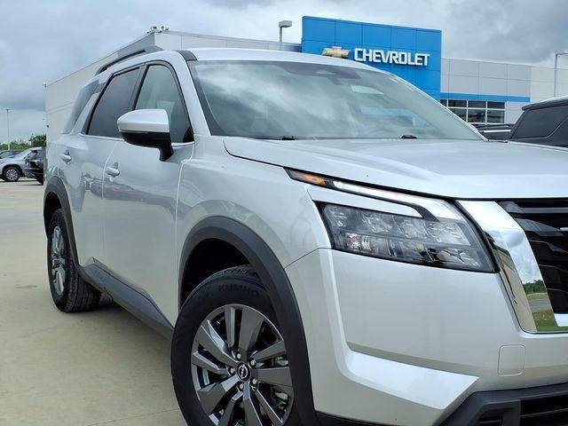 2025 Nissan Pathfinder SV FWD