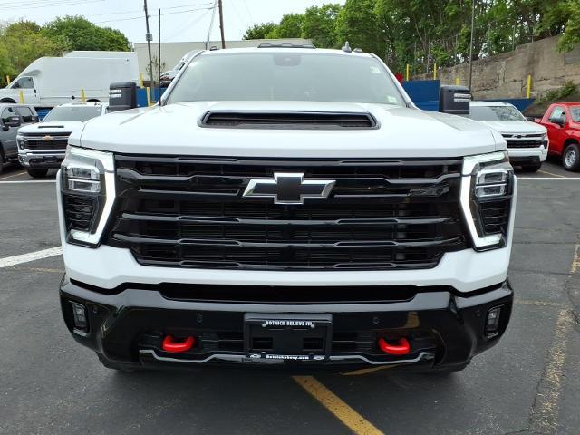 2026 Chevrolet Silverado 2500HD Crew Cab, Standard Bed, LT, 4WD