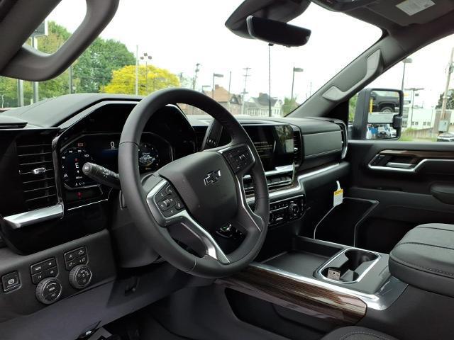 2026 Chevrolet Silverado 2500HD Crew Cab, Standard Bed, LT, 4WD
