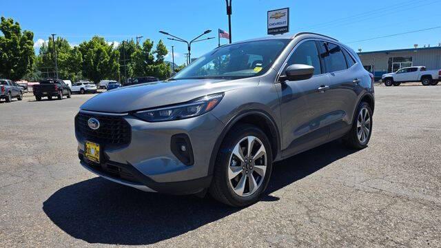 2025 Ford Escape Platinum for sale in Cottage Grove, OR
