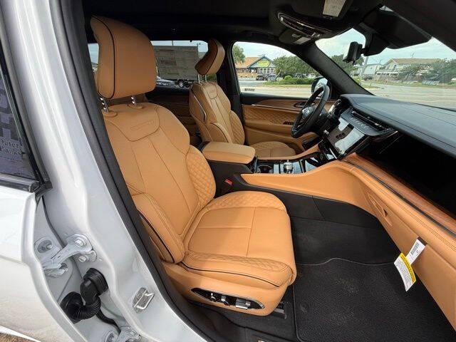 2026 Jeep Grand Cherokee L Summit 4x4