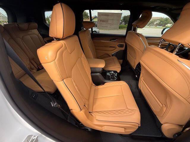 2026 Jeep Grand Cherokee L Summit 4x4