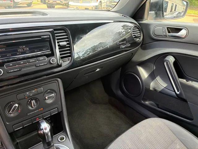 2014 Volkswagen Beetle 2.5L Entry