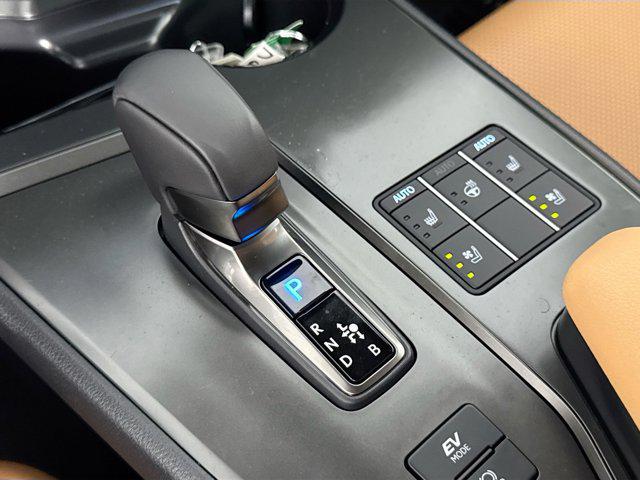 2026 Lexus 300 Premium AWD
