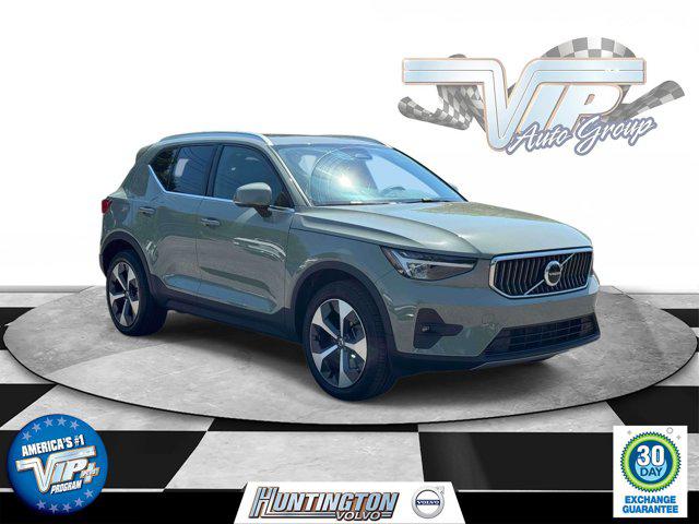 2023 Volvo XC40 B5 Plus Bright Theme for sale in Huntington, NY