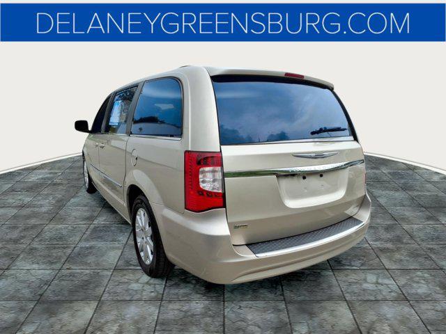 2015 Chrysler Town & Country Touring