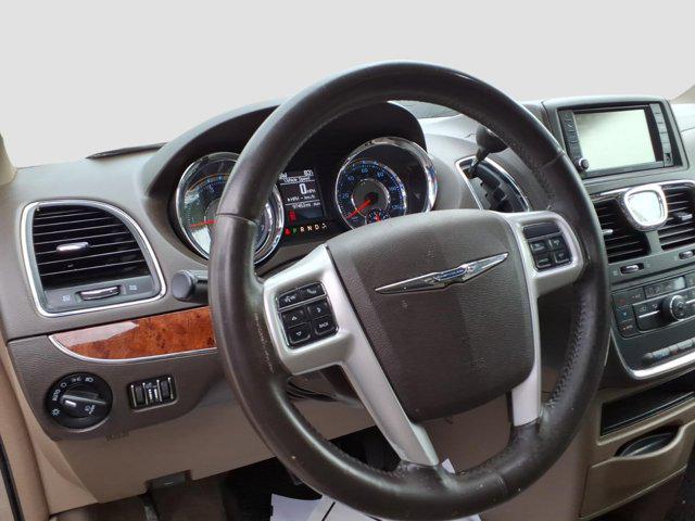 2015 Chrysler Town & Country Touring