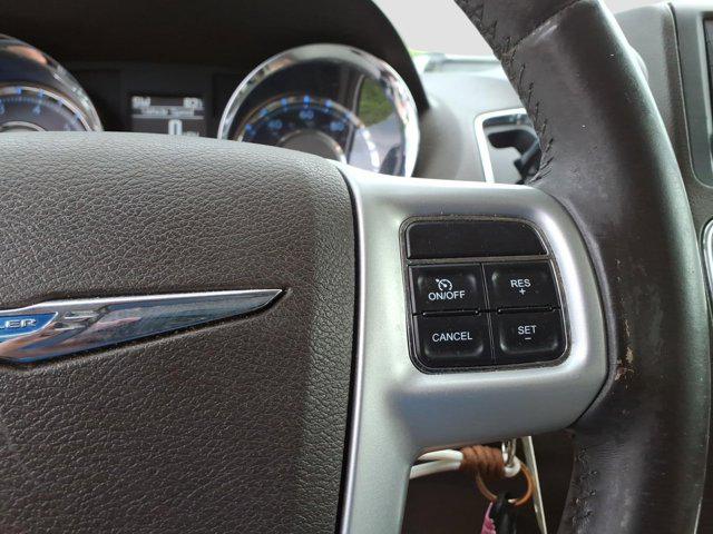 2015 Chrysler Town & Country Touring