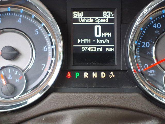 2015 Chrysler Town & Country Touring