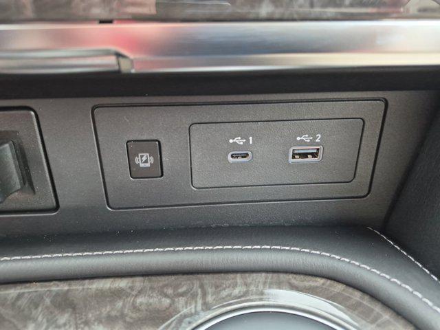 2024 Nissan Armada Platinum 2WD