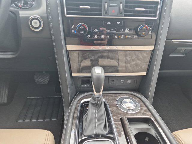 2024 Nissan Armada Platinum 2WD