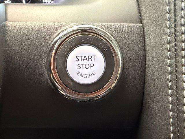 2024 Nissan Armada Platinum 2WD