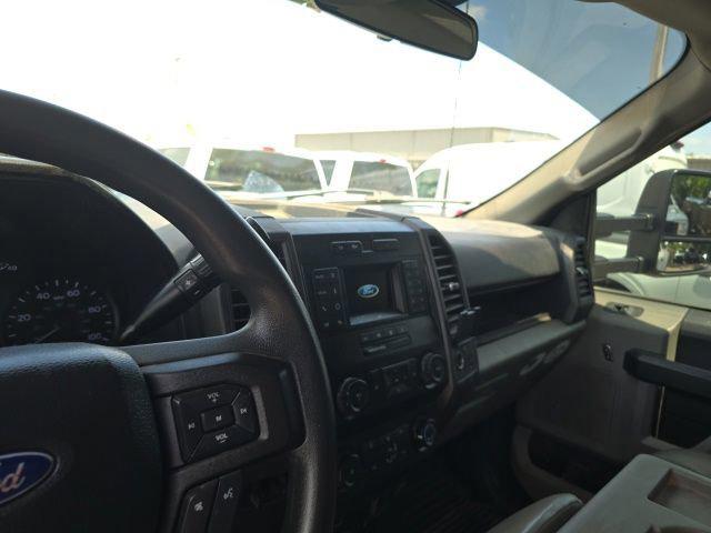 2022 Ford F-550 XL