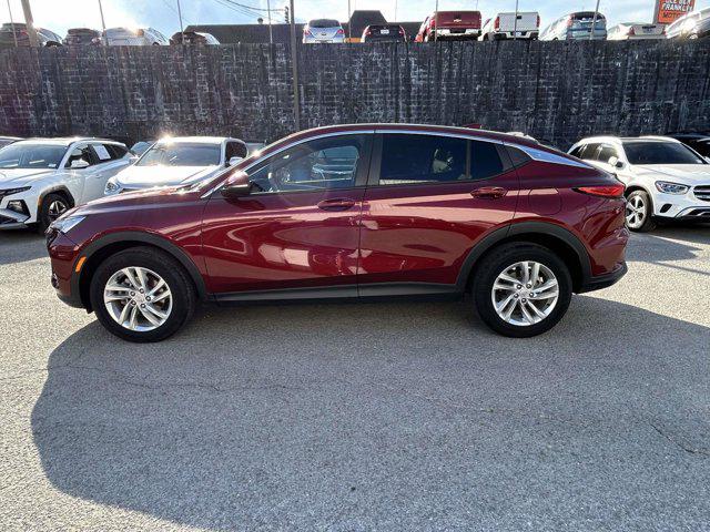 2025 Buick NV Preferred FWD