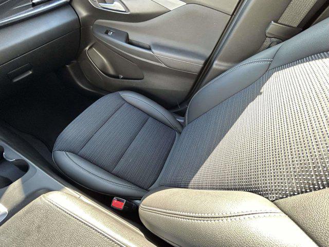 2025 Buick NV Preferred FWD