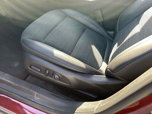 2025 Buick NV Preferred FWD