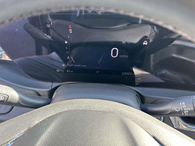 2025 Buick NV Preferred FWD