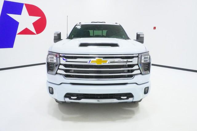 2026 Chevrolet Silverado 3500HD Crew Cab, Long Bed, High Country Dual Rear Wheel, RWD
