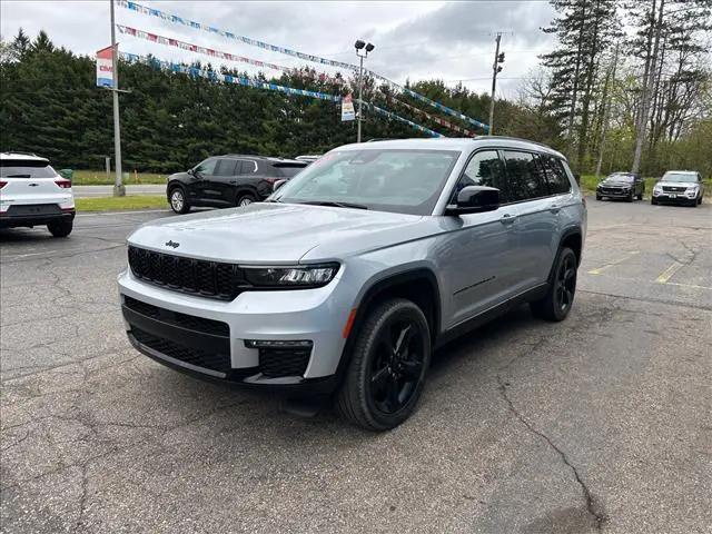 2023 Jeep Grand Cherokee L Limited 4x4 for sale in Dowagiac, MI